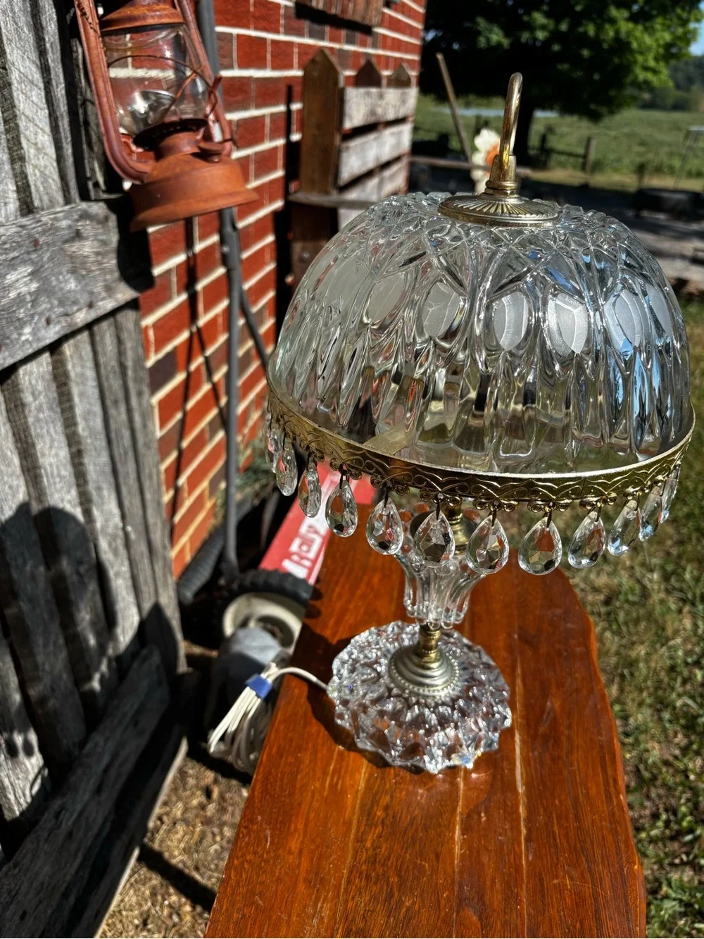 Vintage Michelotti Glass Crystal Boudoir Parlor Lamp